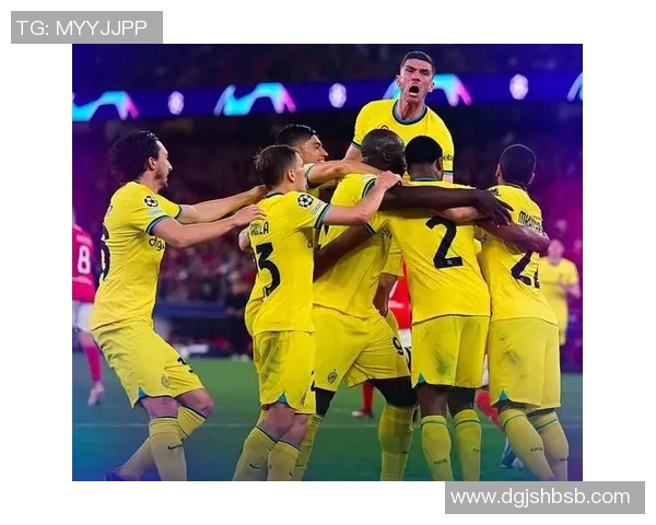 深入分析成都羽毛球队的控制打法与欧冠足球的战术对比