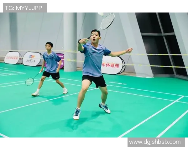 体育实时数据赵芳倾情分享羽毛球技巧与训练心得助你提升竞技水平